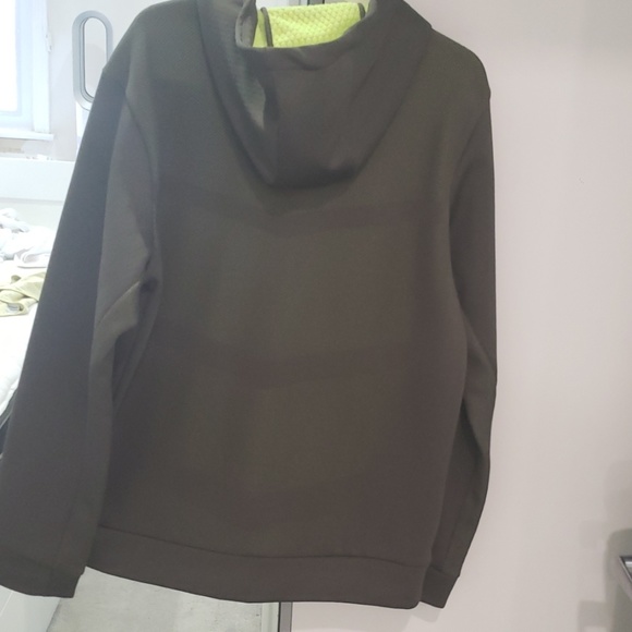 Sweater - Picture 2 of 3